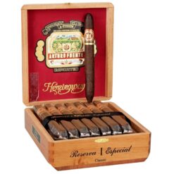 Arturo Fuente Hemingway Classic Sun Grown